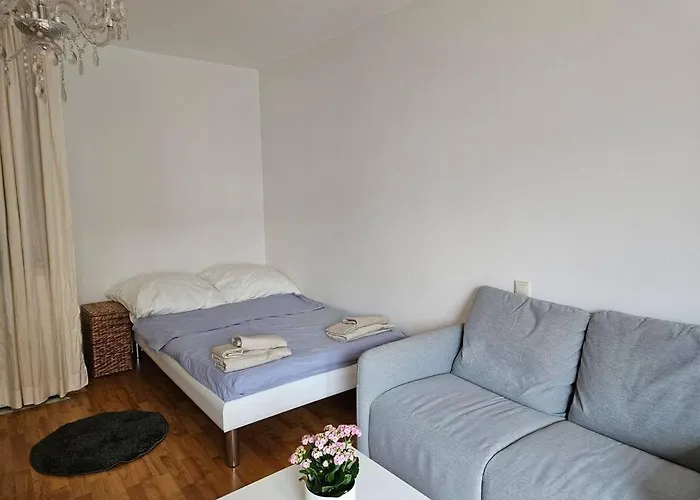 Sehr Suesse Wohnung. Altstadt Nah.
